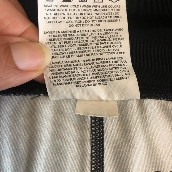 Nike Womens Small Dri-Fit Leggings Circle Dot Print in Black - Picture 6 of 9